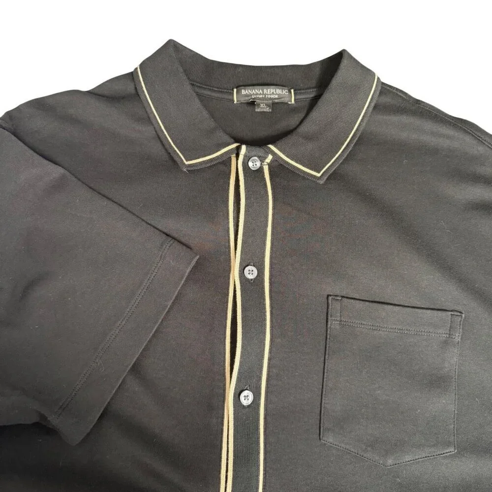 Banana Republic Luxury Touch Button Down Shirt XL Black Polo‎ Collar Preppy